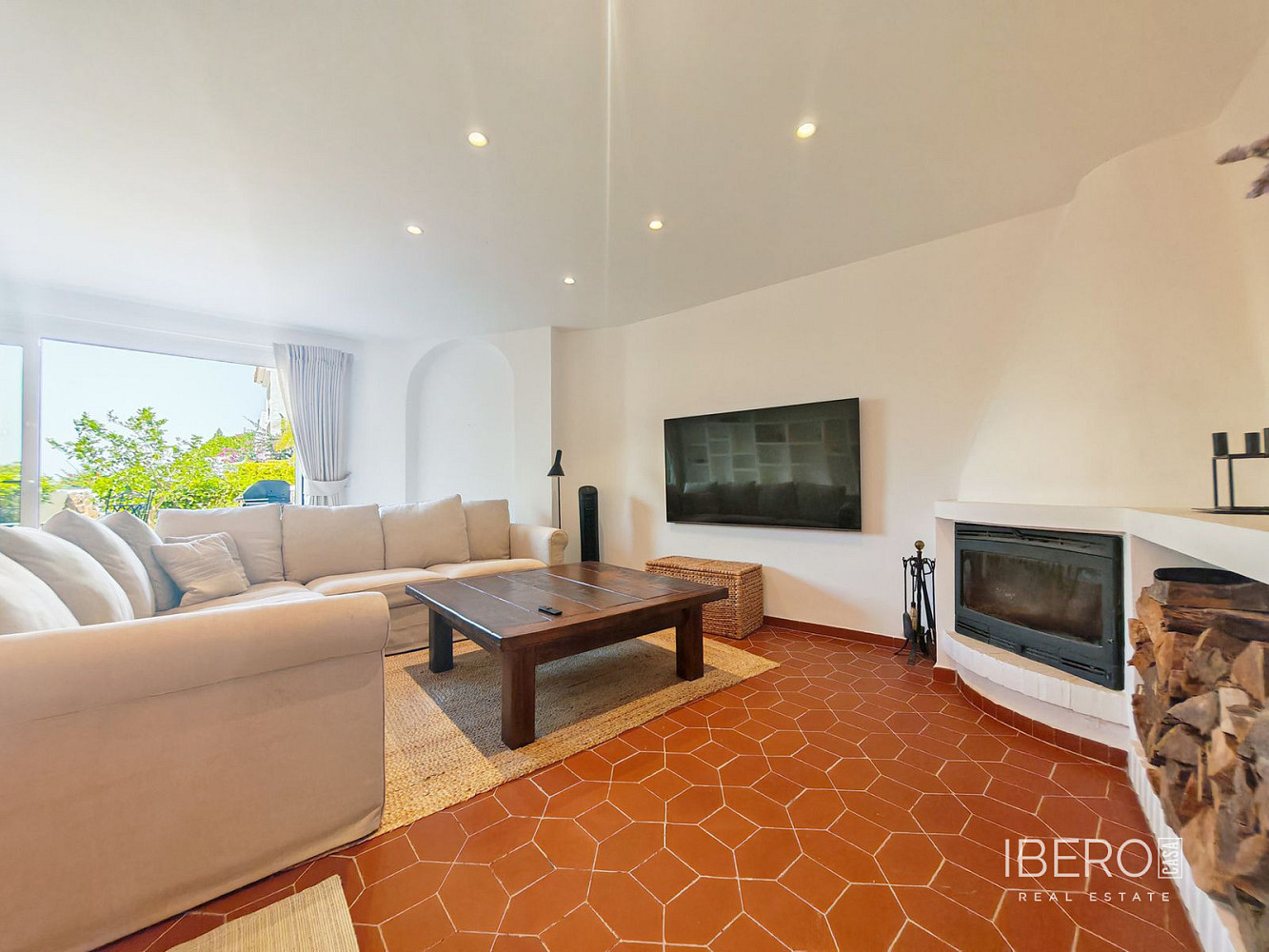 Casa 5+kk – Altos de los Monteros - Vista 5