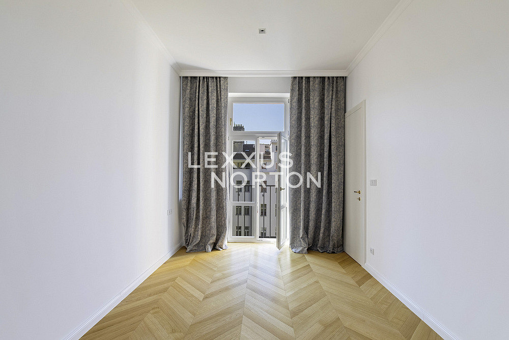 Pronájem bytu 4+1 143 m² – další