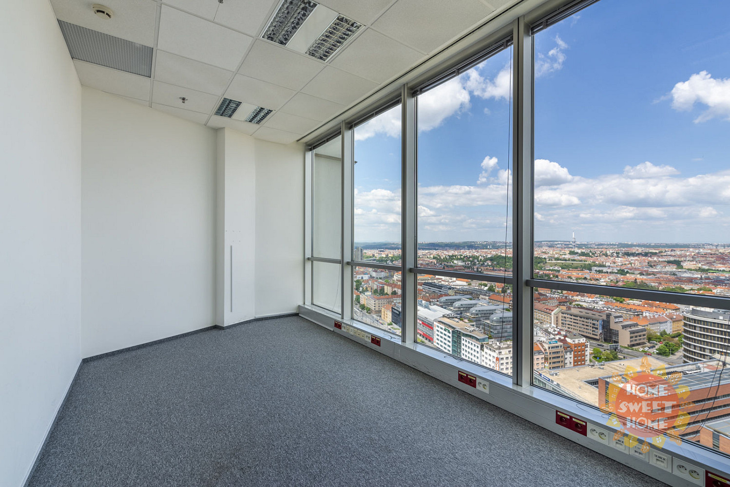 Pronájem kanceláře 93 m² – fotografie 4