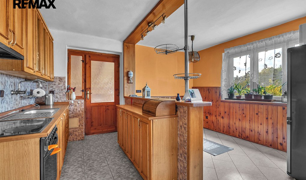 Prodej domu 84 m² s pozemkem 1 097 m², Kramolna – náhled fotky 16