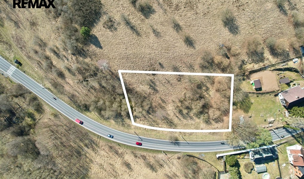 Prodej stavebního pozemku 1 568 m², Medonosy – náhled fotky 2