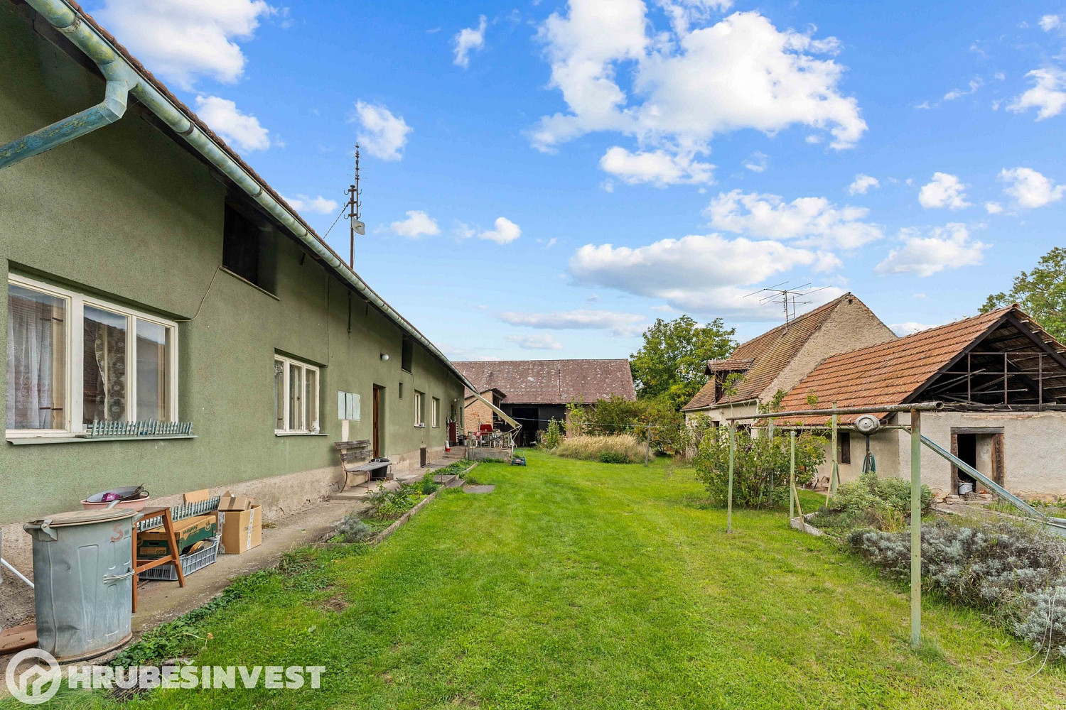 Prodej domu 140 m² s pozemkem 1 886 m² – fotografie 2
