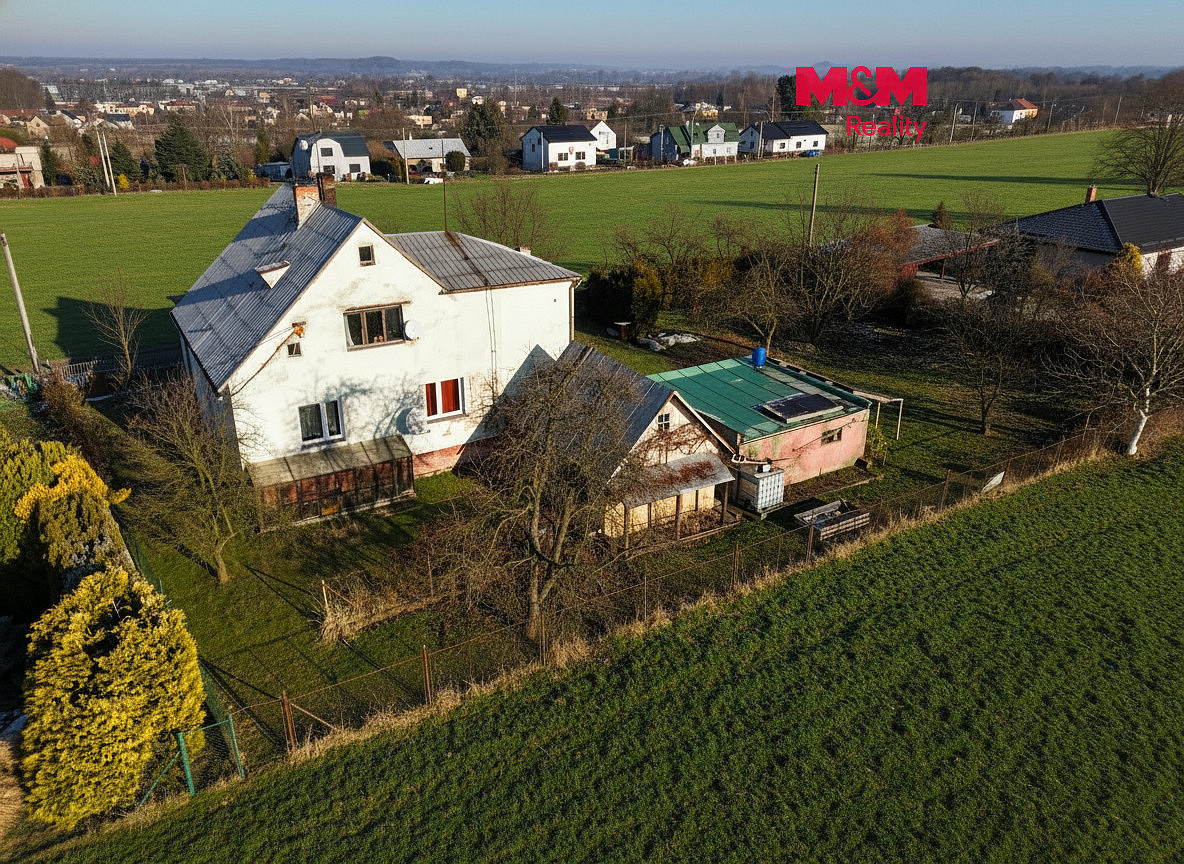 Prodej domu 180 m² s pozemkem 1 193 m²