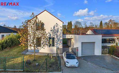 Prodej domu 213 m² s pozemkem 1 614 m², Na Větrově, Velké Popovice - Brtnice, okres Praha-východ