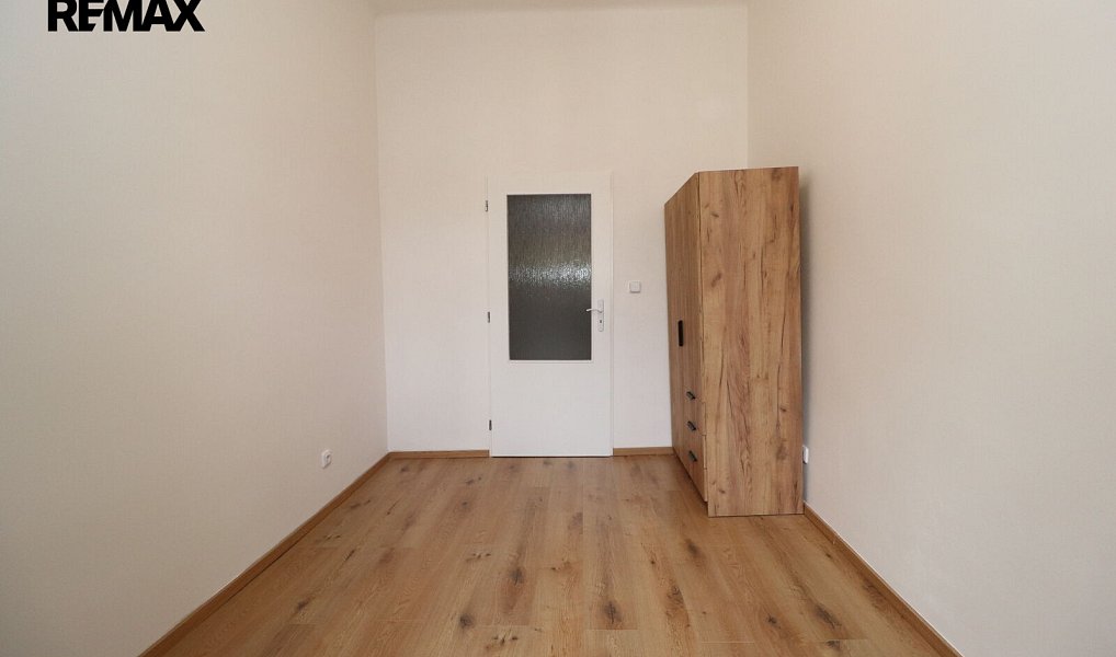 Pronájem bytu 2+kk 40 m², Praha – náhled fotky 5