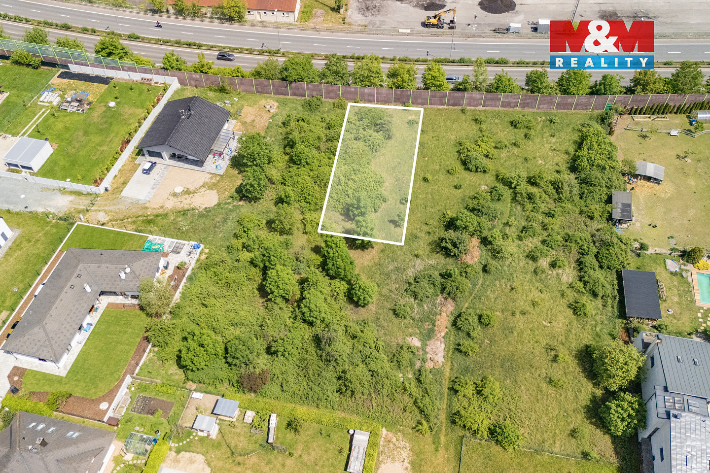 Prodej stavebního pozemku 703 m² - Widok 4