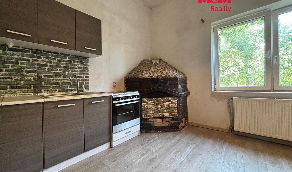 Pronájem bytu 3+1, 100 m², Domažlice, Nemanice
