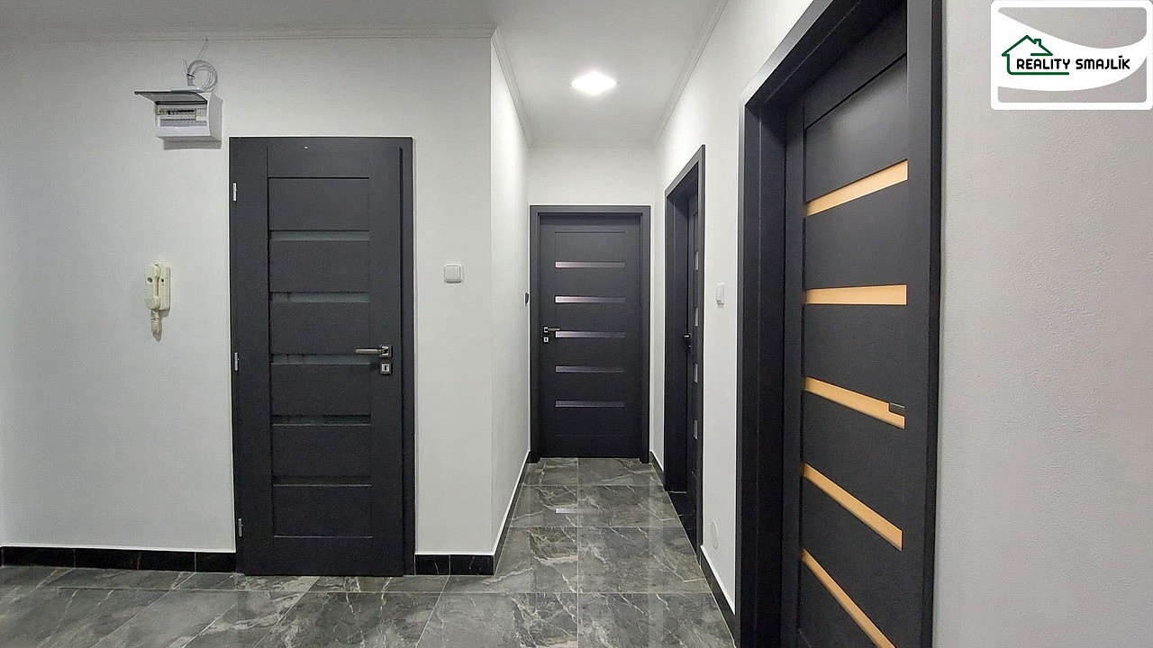 Pronájem bytu 3+1 69 m² – fotografie 5