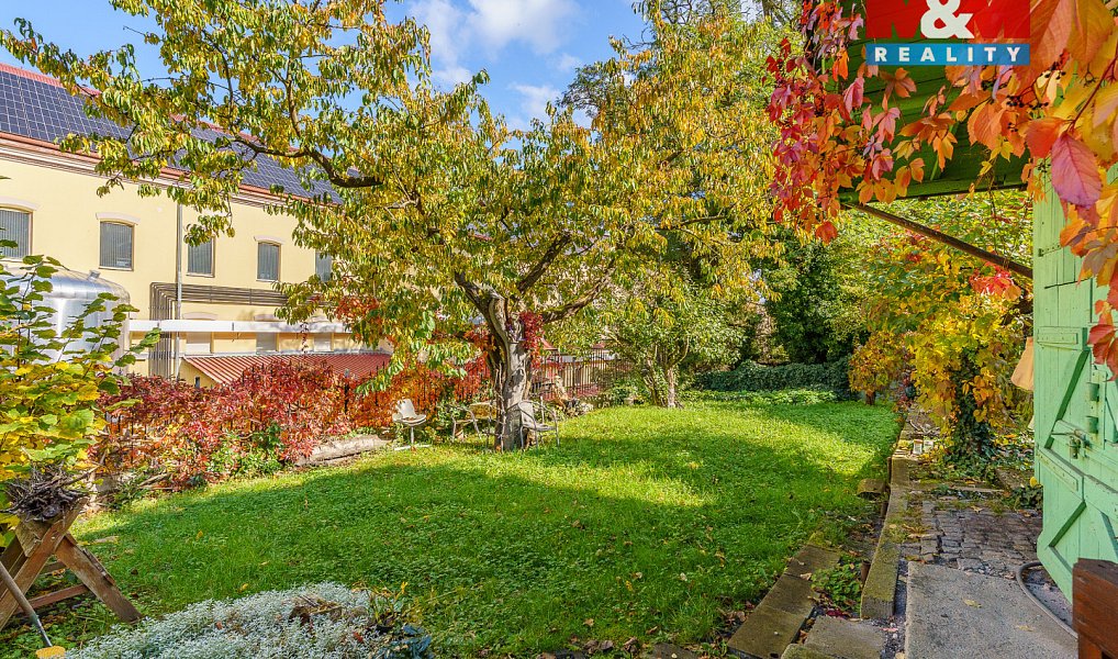 Prodej nájemního domu, činžáku 402 m², Karlovy Vary – náhled fotky 27
