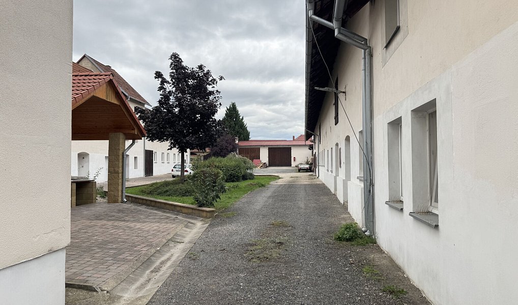 Pronájem bytu 1+kk 25 m², Krabčice – náhled fotky 11