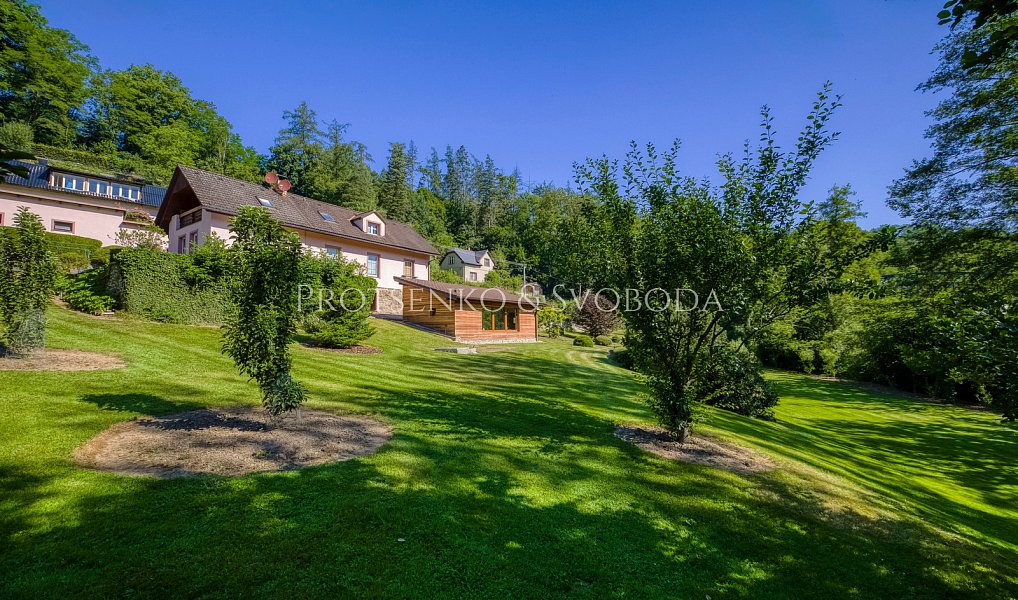 Prodej domu 257 m² s pozemkem 4 348 m², Ledečko – náhled fotky 18
