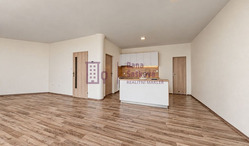 Pronájem bytu 3+kk 78 m², Jindřichův Hradec – náhled fotky 11