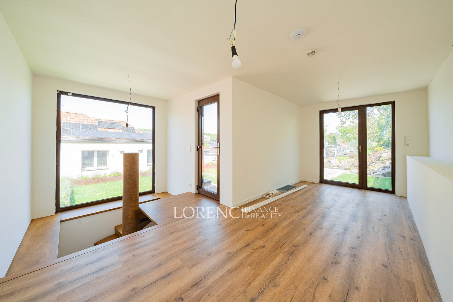 Pronájem kanceláře 156 m² – fotografie 4