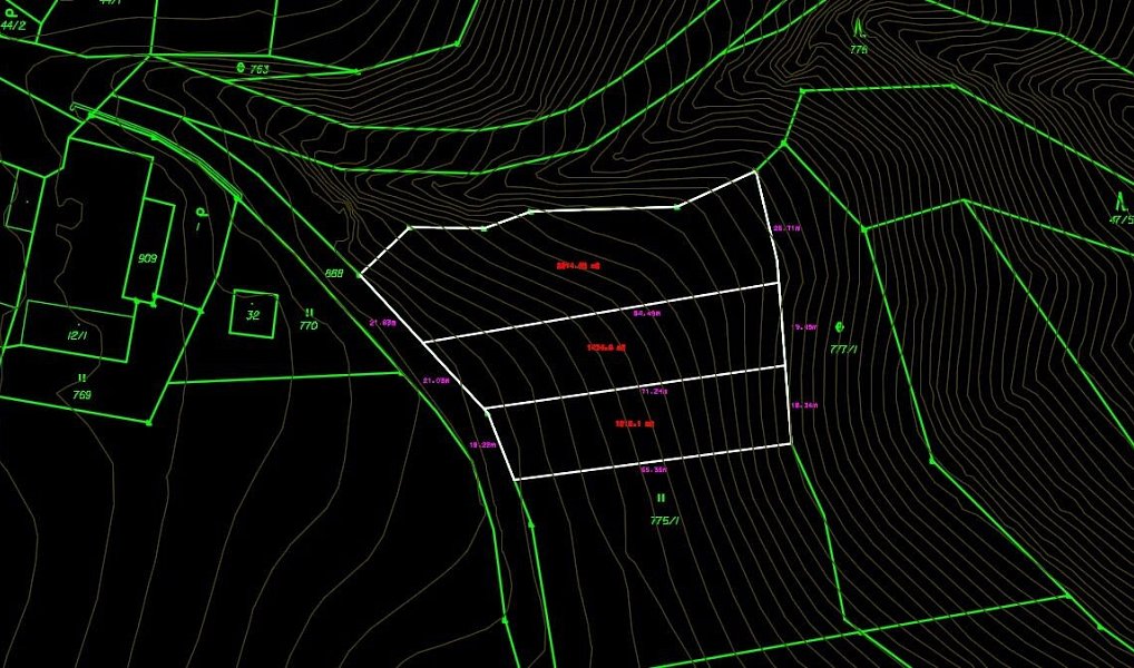 Prodej stavebního pozemku 2 215 m², Planá – náhled fotky 3