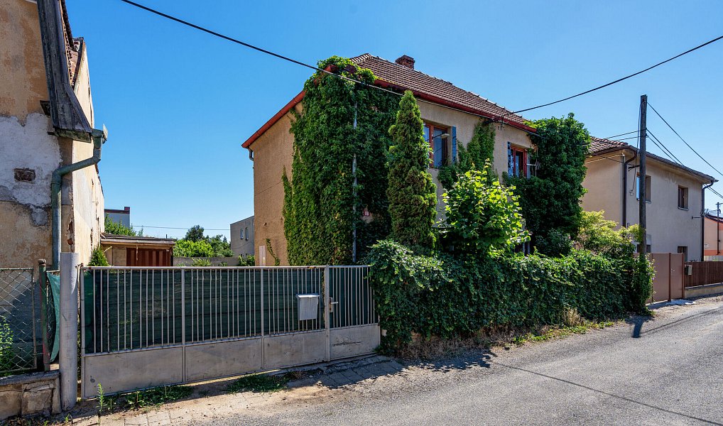 Prodej domu 153 m² s pozemkem 347 m², Libiš – náhled fotky 27