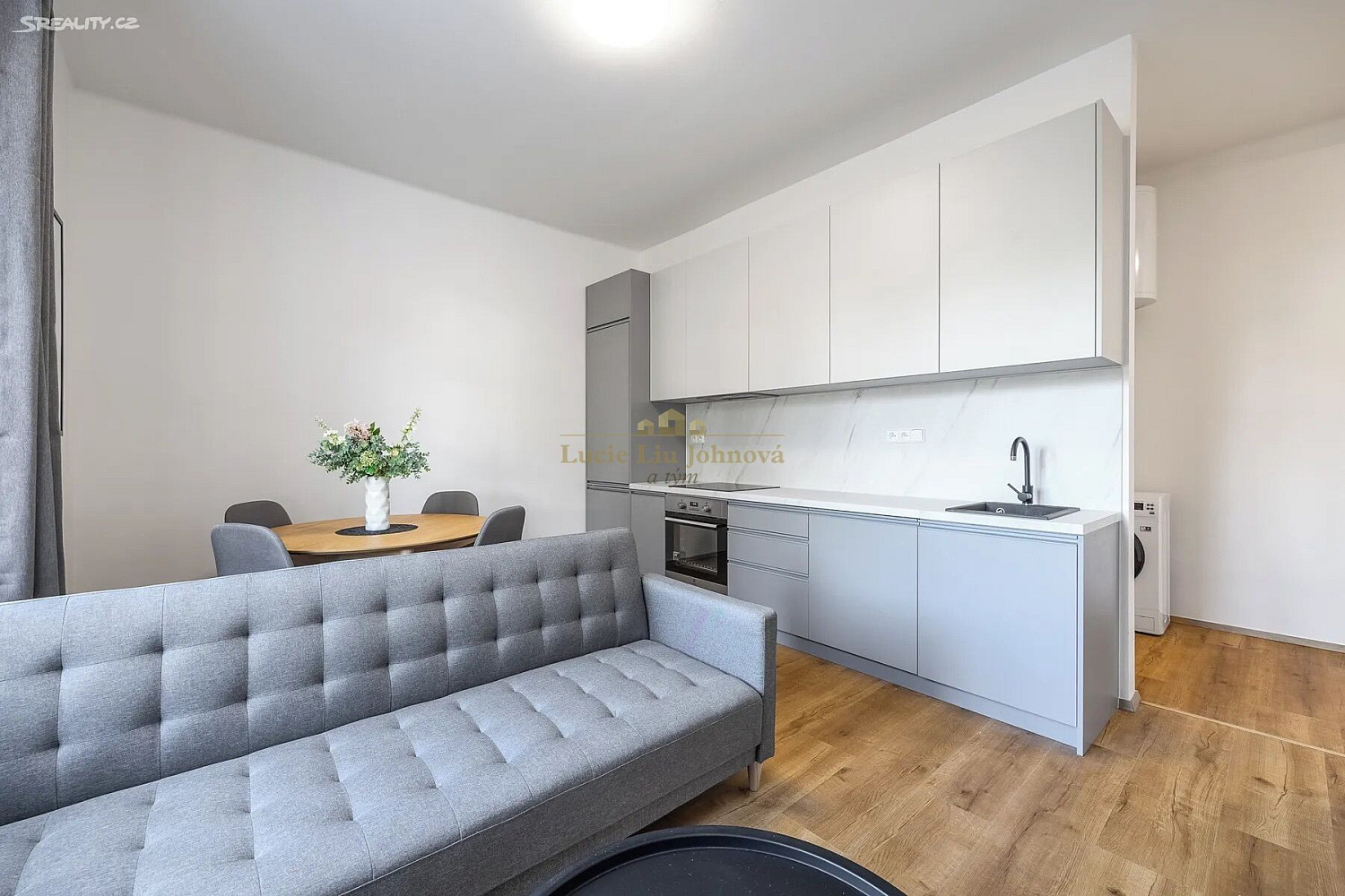 Prodej bytu 1+1 36 m² – fotografie 2
