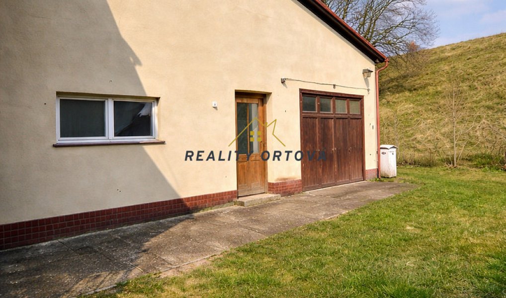 Prodej domu 179 m² s pozemkem 3 930 m², Karlovice – náhled fotky 11