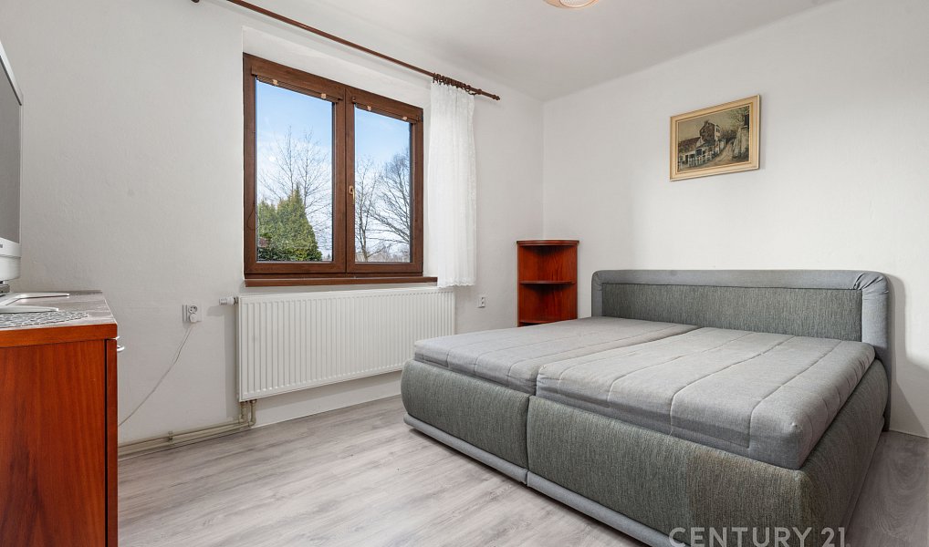 Prodej domu 180 m² s pozemkem 753 m², Trhová Kamenice – náhled fotky 12
