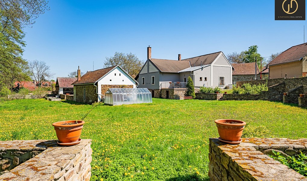 Prodej domu 167 m² s pozemkem 5 209 m², Červené Pečky – náhled fotky 16