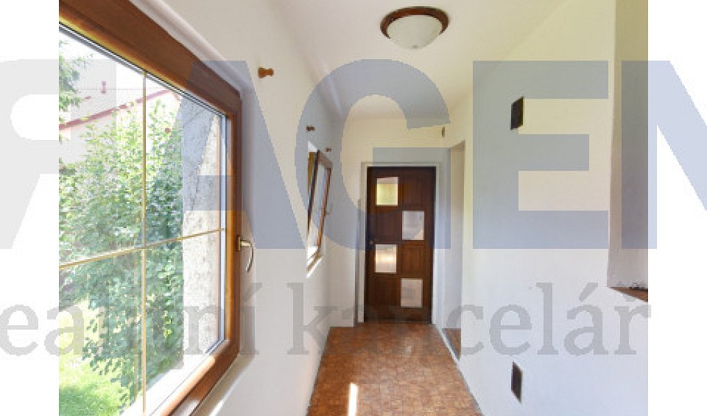 Prodej domu 415 m² s pozemkem 981 m², Semanín – náhled fotky 6