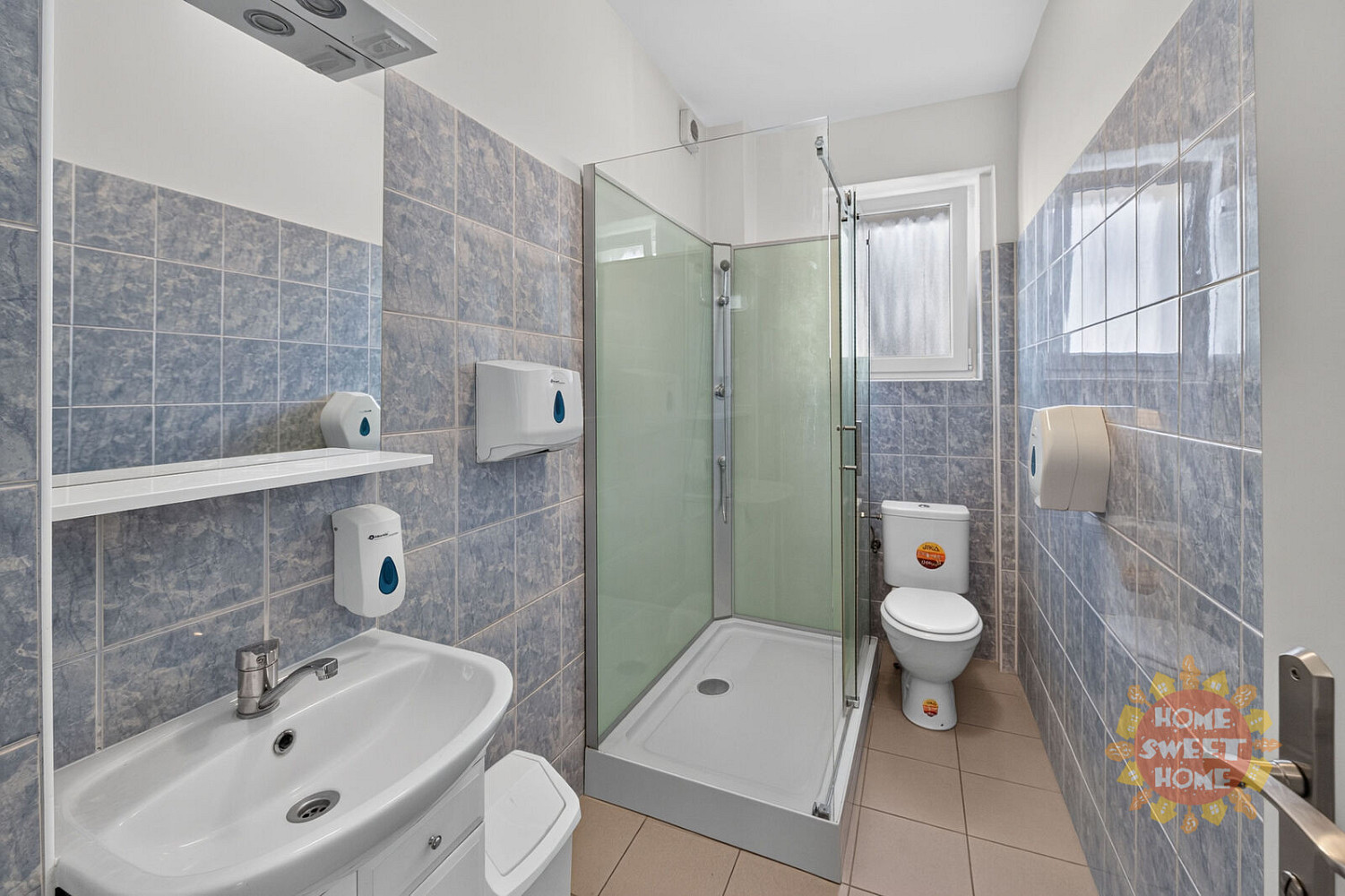 Pronájem kanceláře 27 m² – fotografie 3