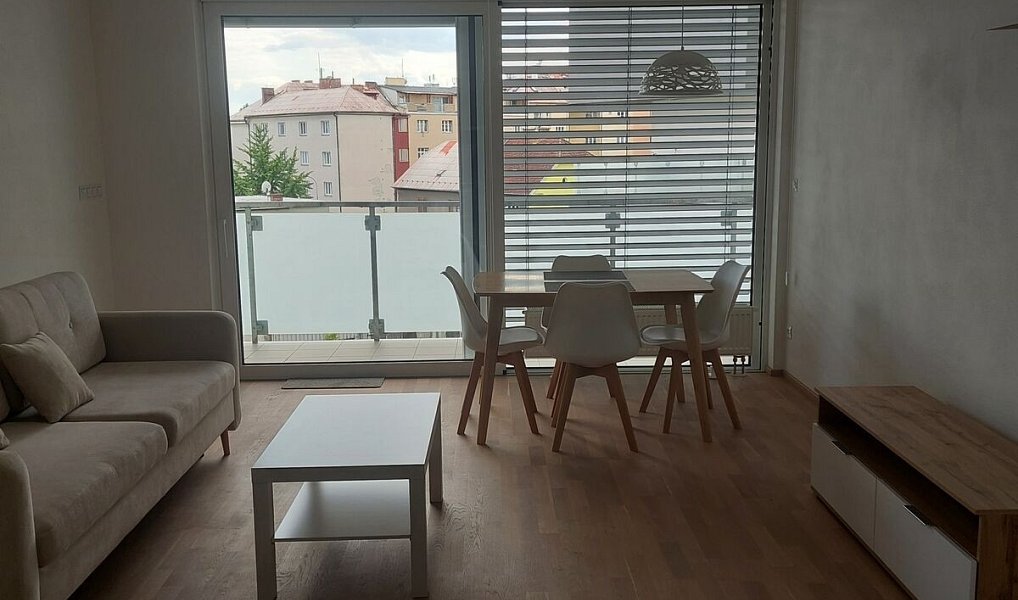 Pronájem bytu 3+kk 91 m², Olomouc – náhled fotky 4