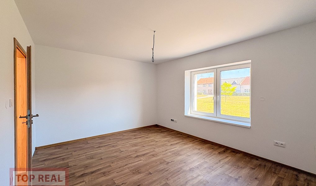 Prodej domu 76 m² s pozemkem 224 m², Chropyně – náhled fotky 12