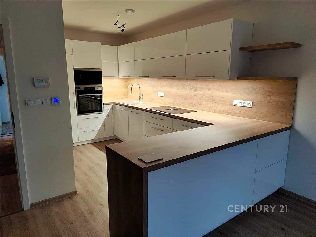 Prodej domu 117 m² s pozemkem 211 m² — photo 3