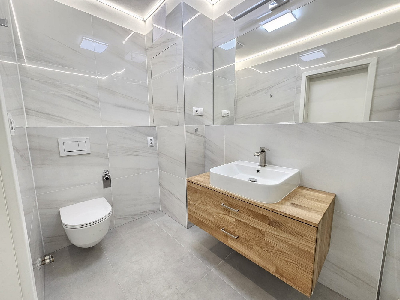 Pronájem bytu 2+kk 59 m² – fotografie 5