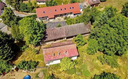 Prodej domu 300 m² s pozemkem 3 975 m², Týnec nad Sázavou - Čakovice, okres Benešov