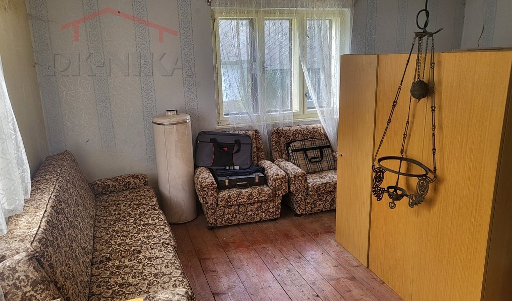 Prodej domu 180 m² s pozemkem 3 200 m², Jesenný – náhled fotky 12