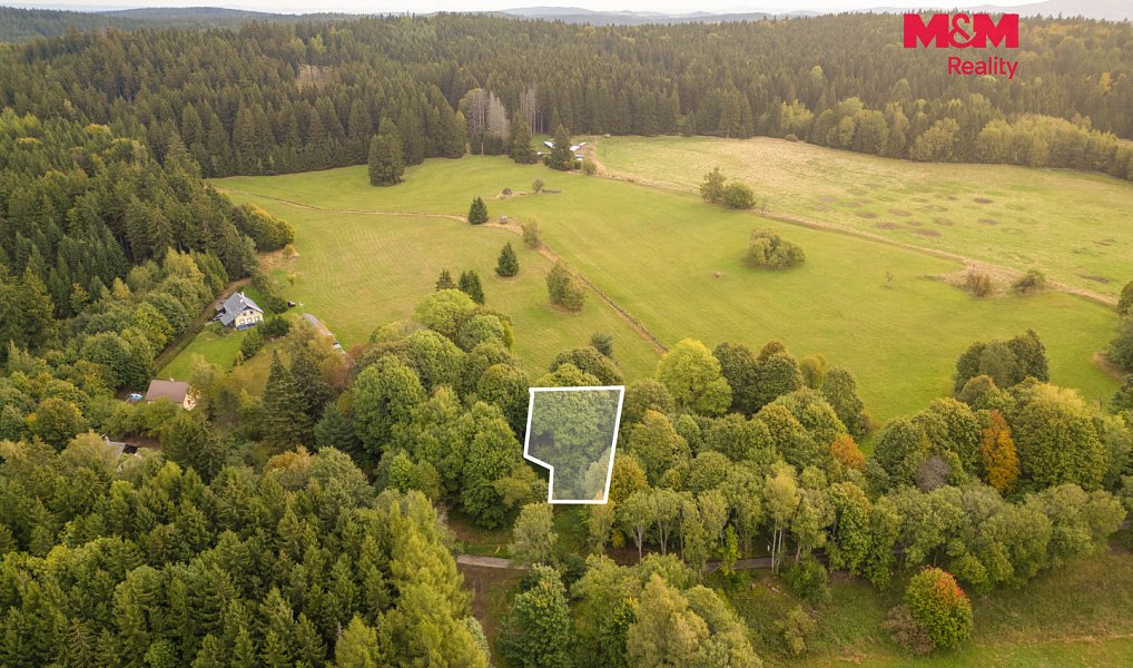 Prodej stavebního pozemku 739 m², Lesná – náhled fotky 6