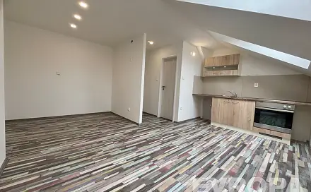 Pronájem bytu 1+kk 23 m², Libušina, Břeclav