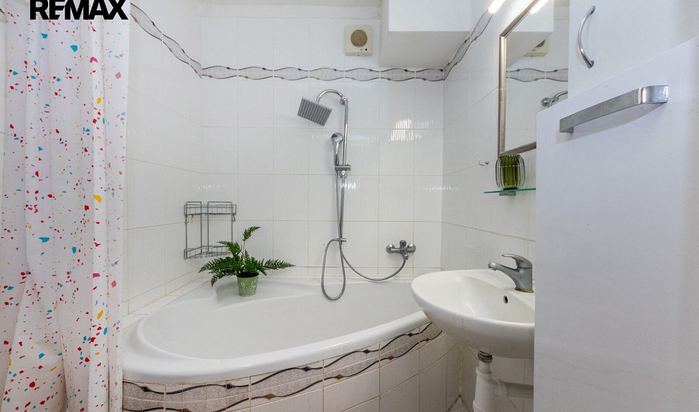 Prodej bytu 2+1 81 m², Příbram – náhled fotky 16