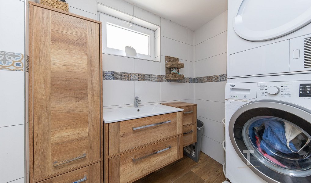 Prodej domu 220 m² s pozemkem 229 m², Olešnice – náhled fotky 7