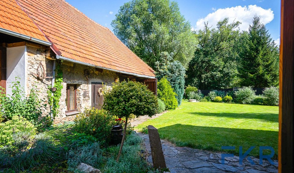 Prodej domu 190 m² s pozemkem 2 846 m², Kouřim – náhled fotky 4