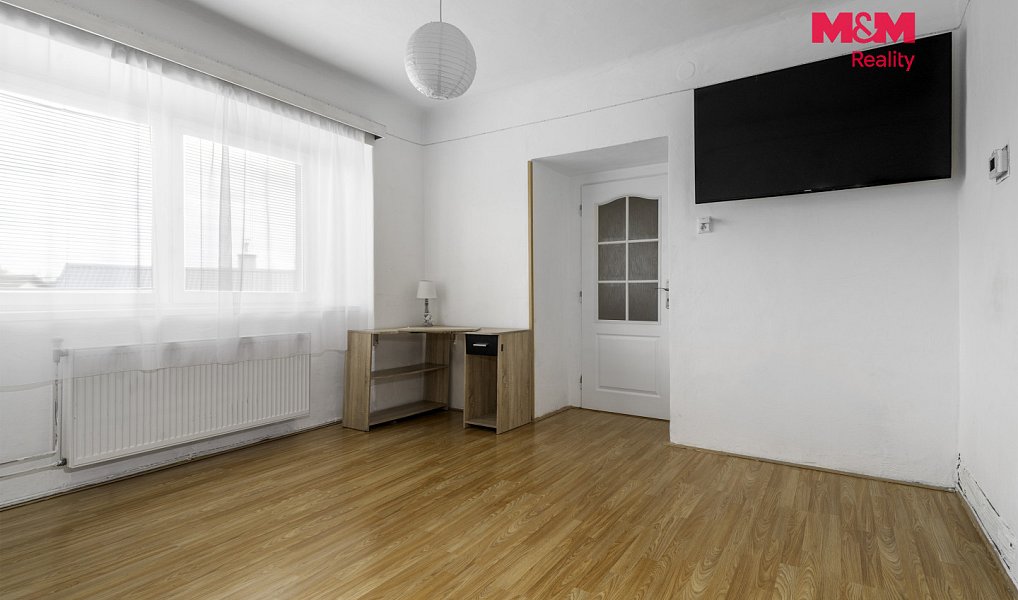 Prodej domu 120 m² s pozemkem 1 065 m², Uhersko – náhled fotky 8