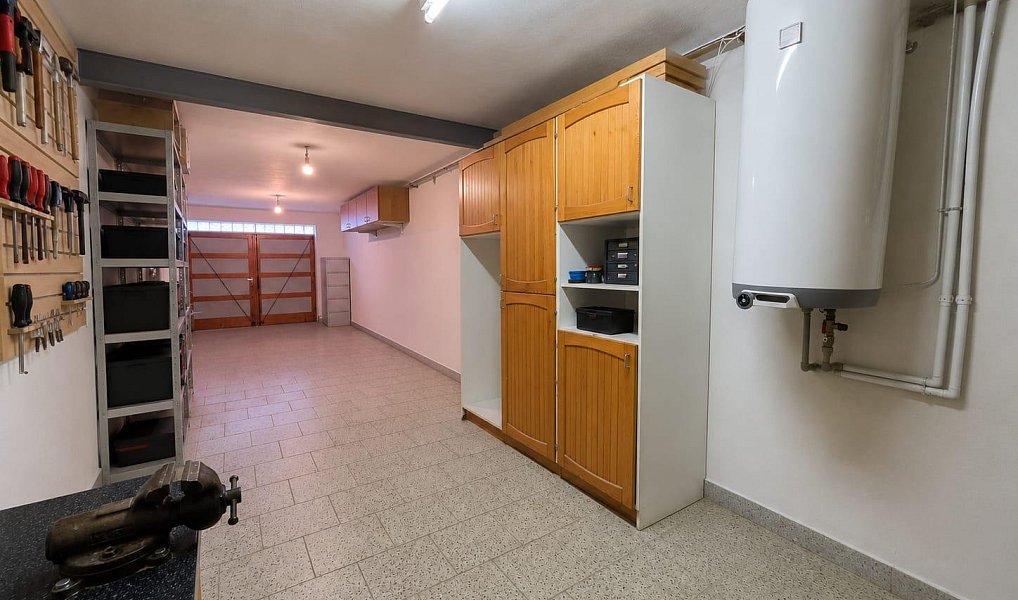 Prodej domu 208 m² s pozemkem 299 m², Moravské Budějovice – náhled fotky 34