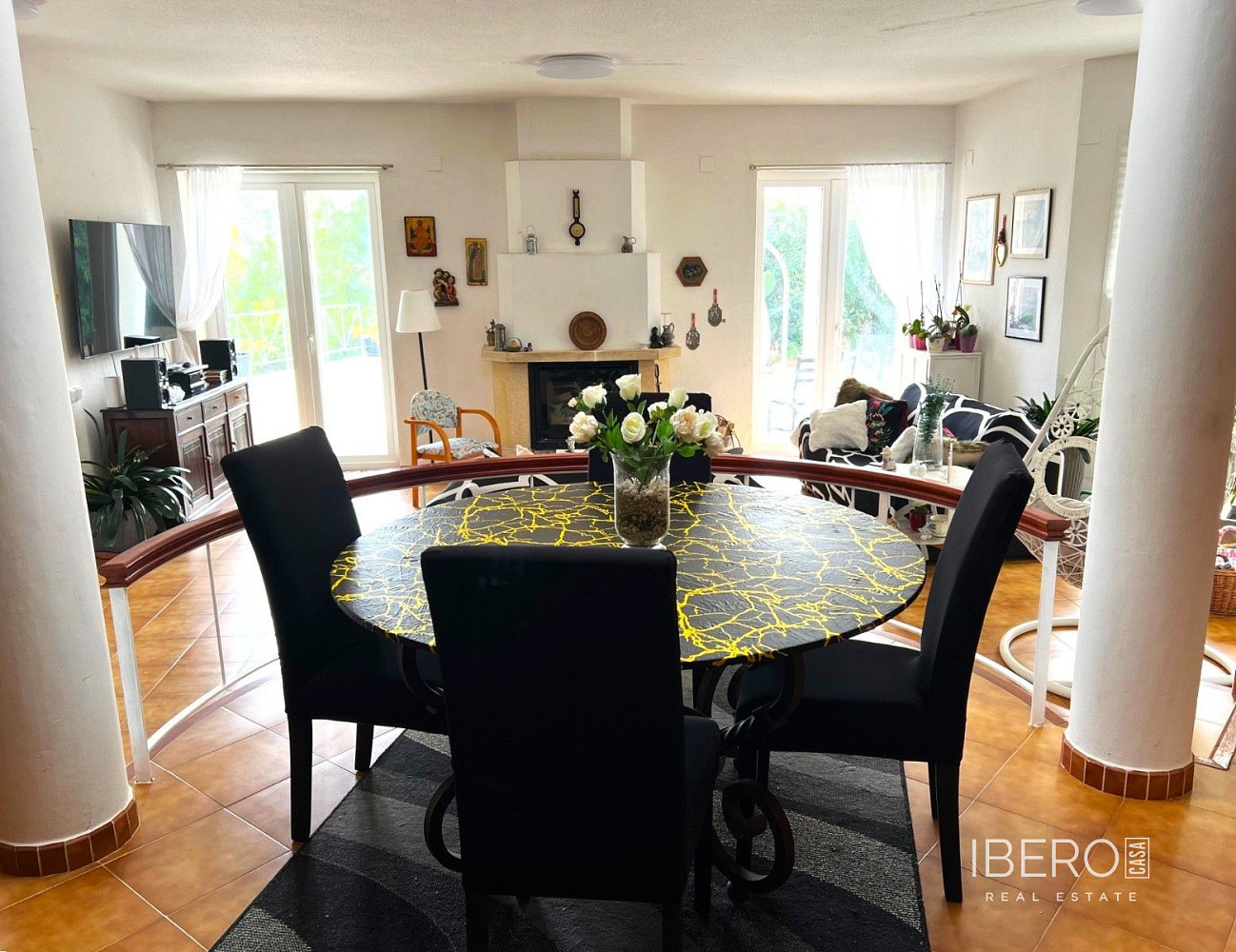 Prodej domu 215 m² s pozemkem 1 090 m² — photo 4