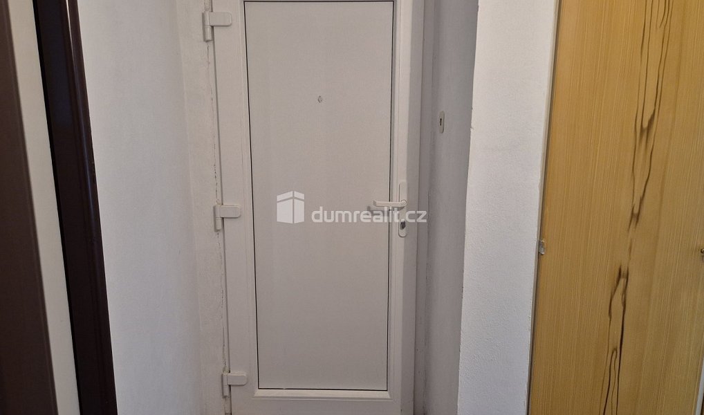 Prodej bytu 3+1 60 m², Pohorská Ves – náhled fotky 19