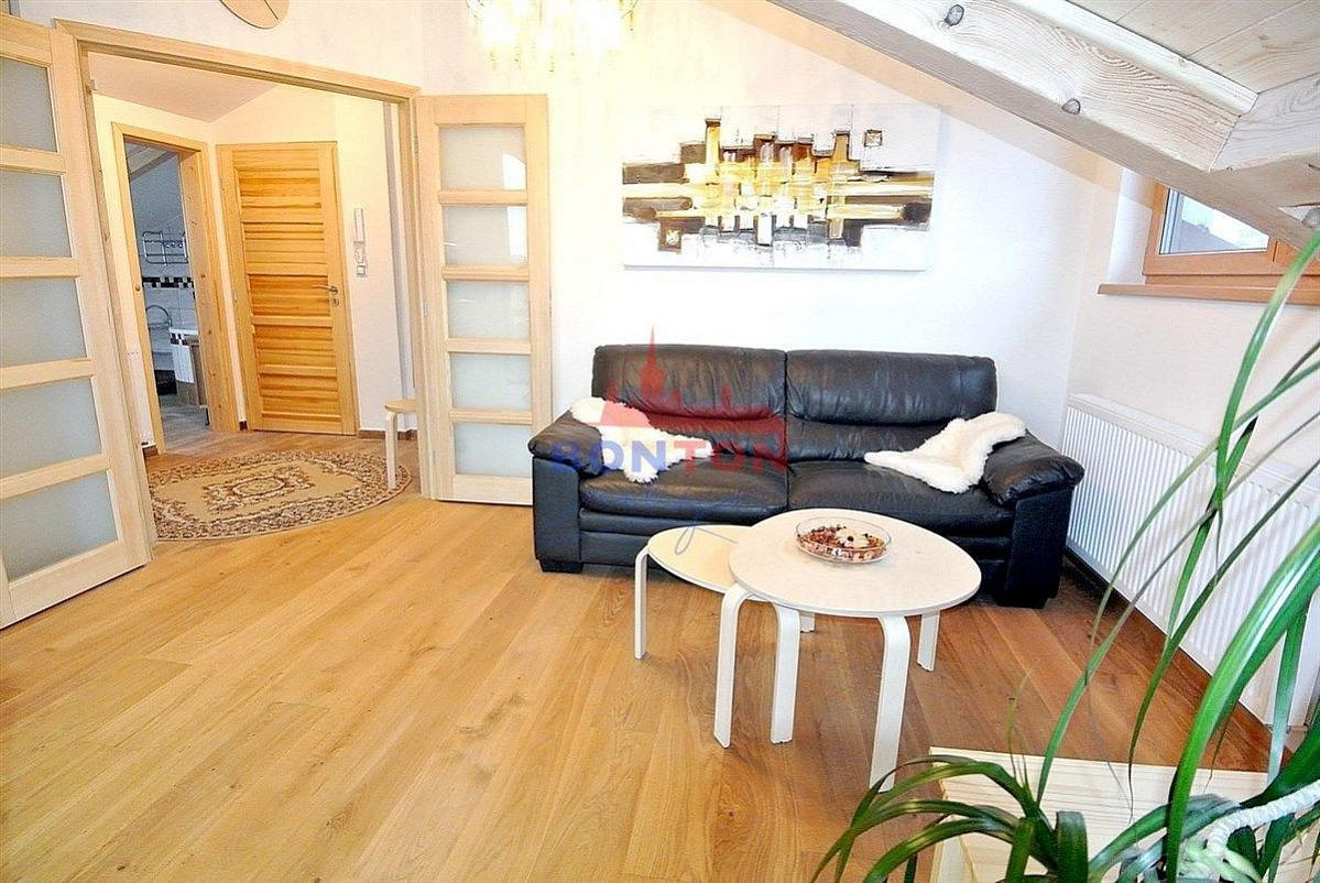 Pronájem bytu 3+kk 63 m² — photo 3