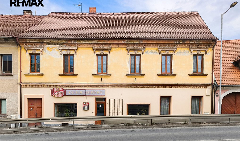 Prodej nájemního domu, činžáku 335 m², Přeštice – náhled fotky 2