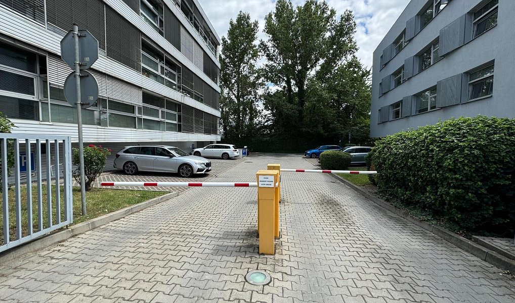 Pronájem kanceláře 38 m², Praha – náhled fotky 6