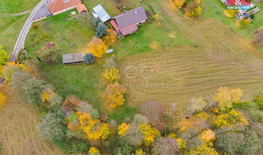 Prodej louky 1 800 m², Liberk – náhled fotky 9