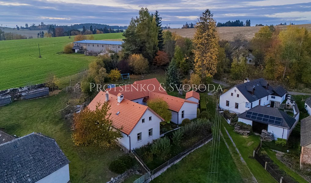 Prodej domu 354 m² s pozemkem 2 604 m², Pavlov – náhled fotky 2