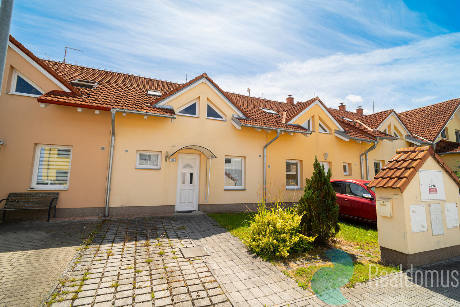 Prodej domu 109 m² s pozemkem 265 m²