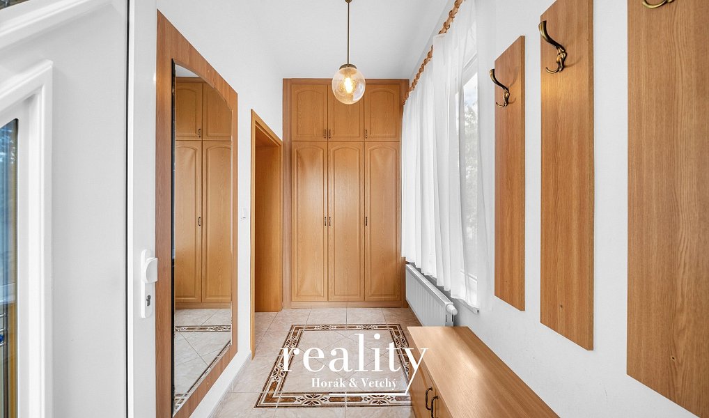 Prodej ubytovacího objektu 210 m², Znojmo – náhled fotky 6