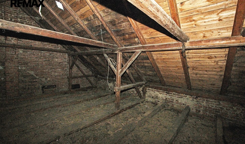 Prodej domu 177 m² s pozemkem 349 m², Černošín – náhled fotky 22