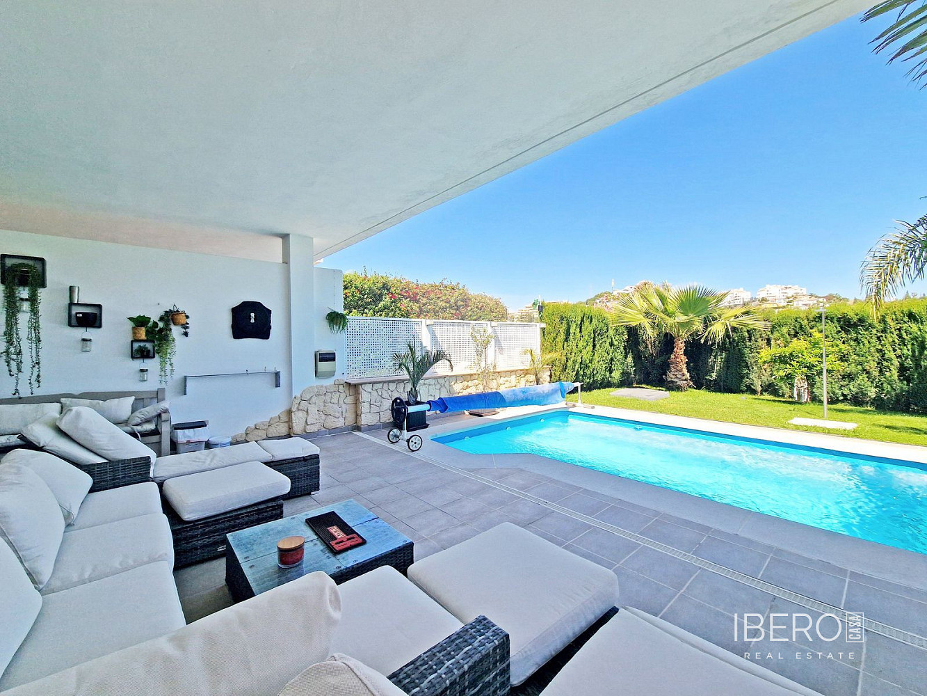 Casa 4+kk – Mijas, Riviera del Sol - Fase VIII, Urbanización Sitio de Calahonda - Vista 3