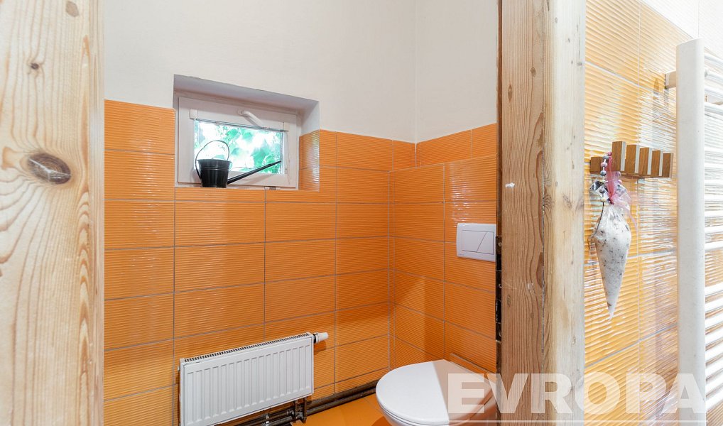 Prodej domu 228 m² s pozemkem 643 m², Krásná Hora – náhled fotky 10